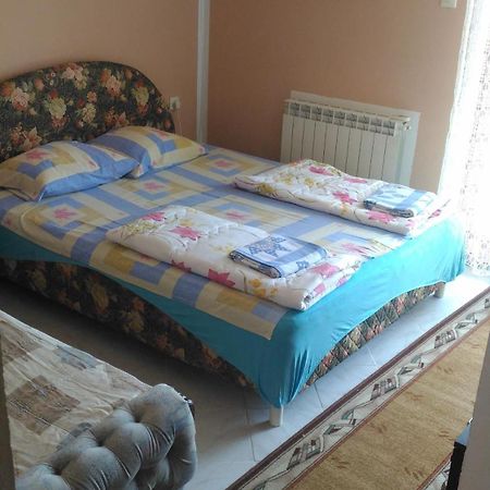 Apartment Angelina Risan Room photo